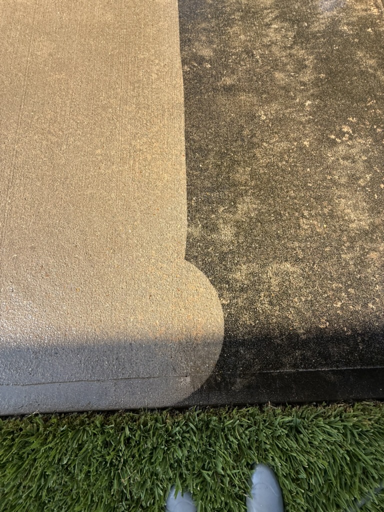 ABE64B77-1F41-462F-8BDC-9DF338AD47A1_1_105_c