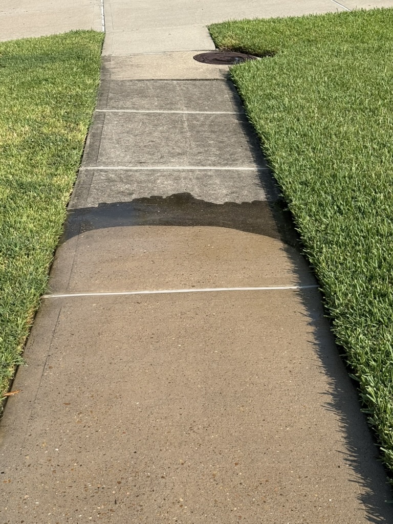 CB4DF6B7-48C7-411E-BB3A-4743555A1D00_1_105_c